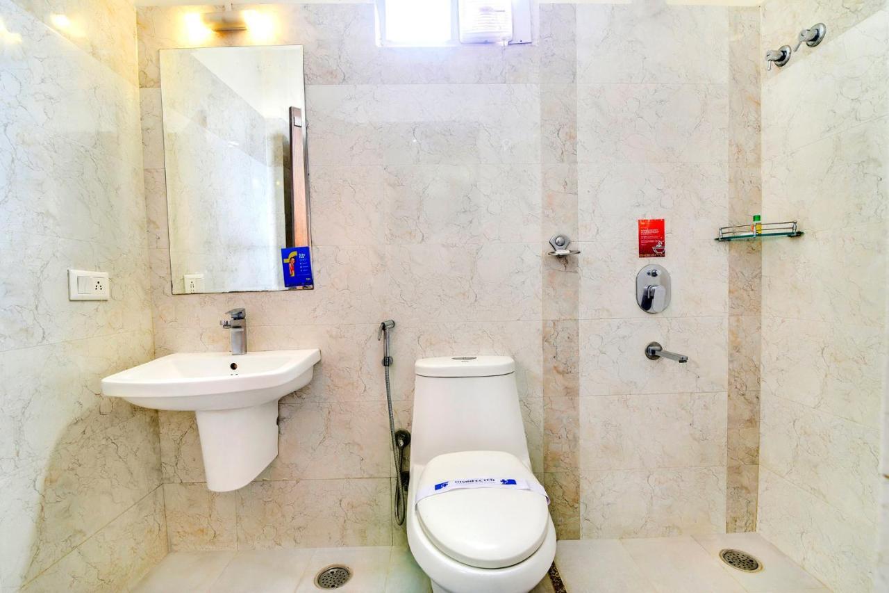 Fabhotel Arastu Nampally Hyderabad Exterior foto